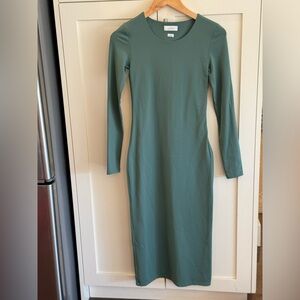 SOLD babaton sz small Elegant Green Long Sleeve bodycon Dress. NWOT